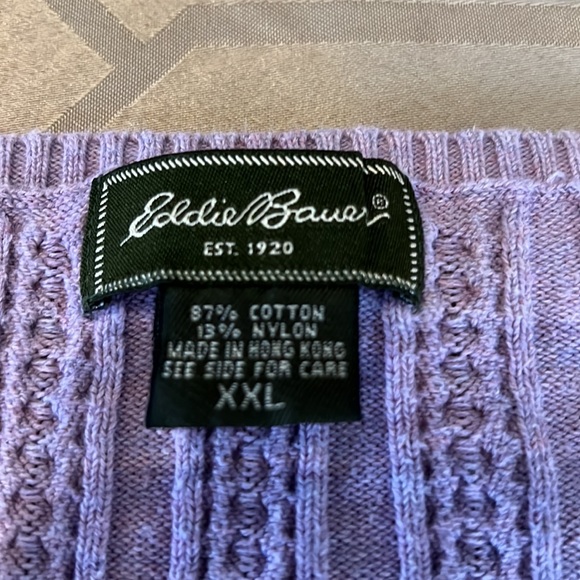 Womens lavender V-neck Eddie Bauer sweater - Picture 2 of 7